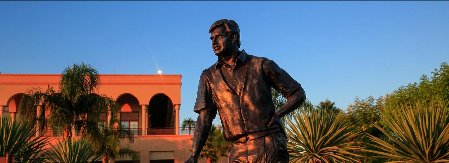 Statue von Sir Nick Faldo