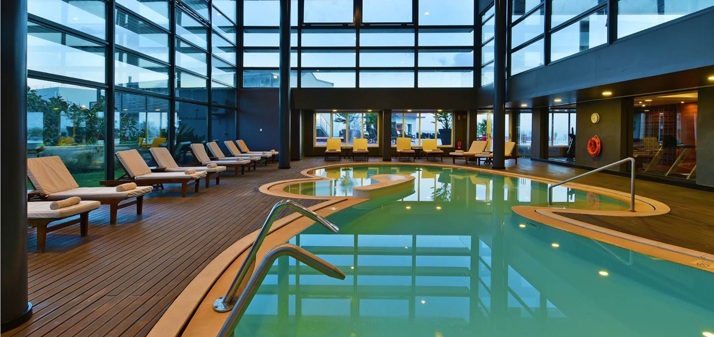 WELLNESS-INDOOR-POOL