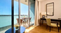 Premium Zimmer mit Teilmeerblick