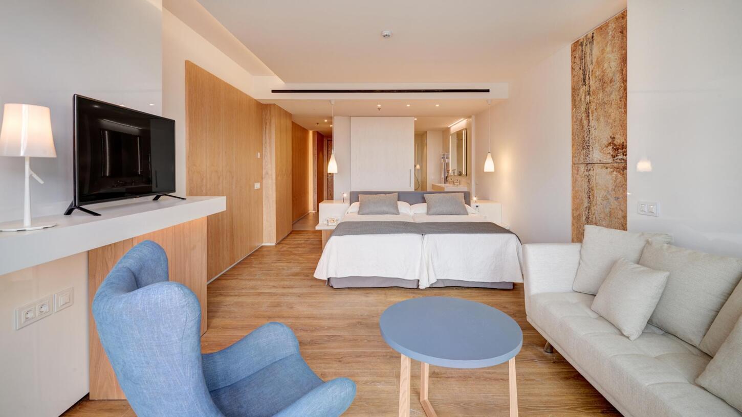 Junior Suite mit Poolblick