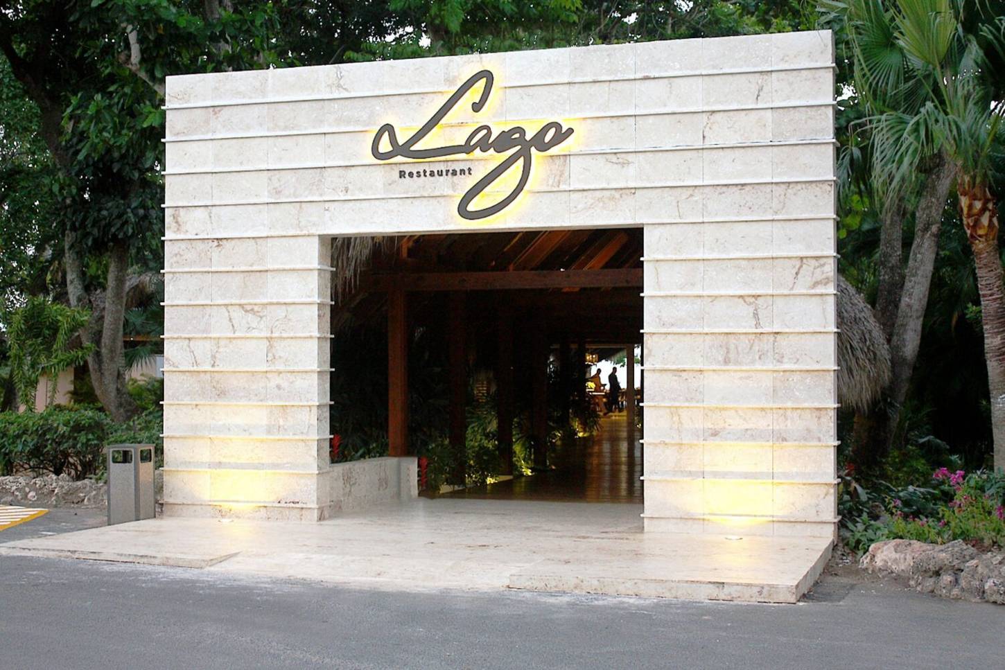 LAGO RESTAURANT