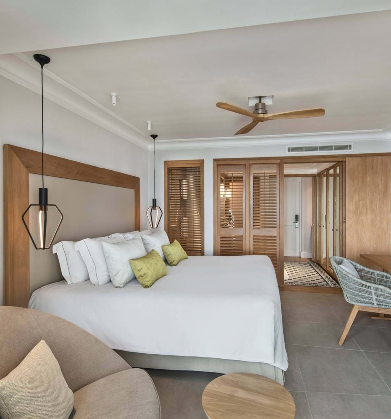 Deluxe Beach Front Zimmer