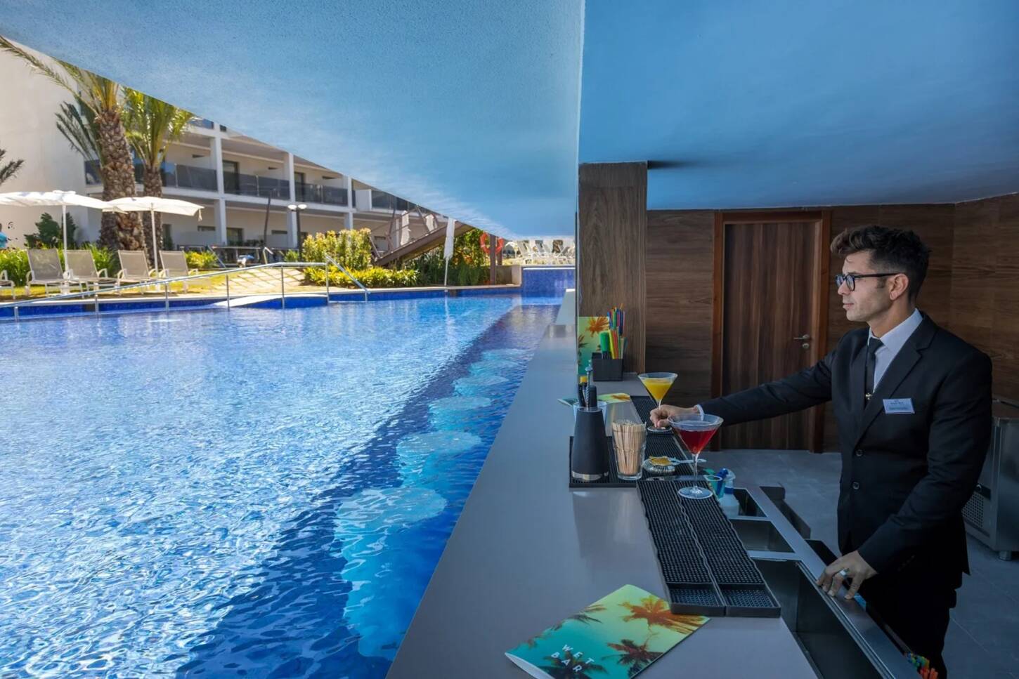 Wet Bar 