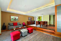 Senior Suite
