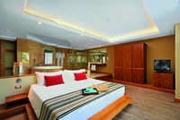 Senior Suite