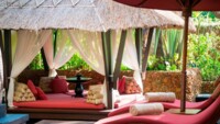 St. Regis Pool-Suite