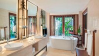 St Regis Suite