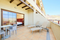 Doppelzimmer mit Golfplatz und Poolblick
