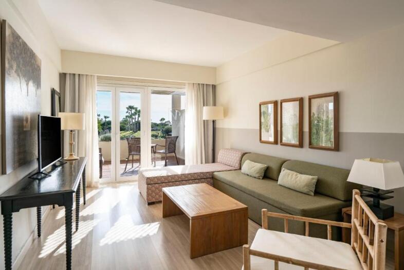 Junior Suite mit Poolblick
