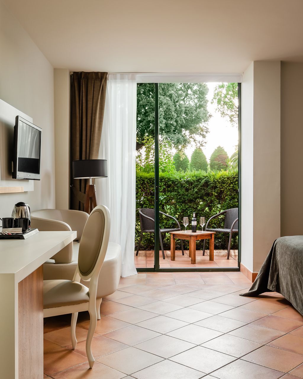 Doppelzimmer mit Gartenblick