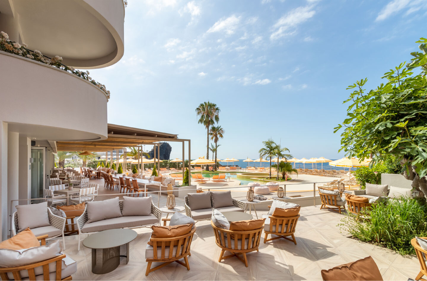 Bar & Restaurant Recharge