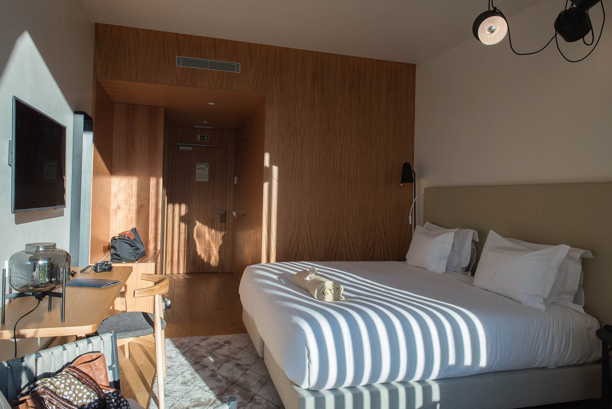 Doppelzimmer mit Poolblick
