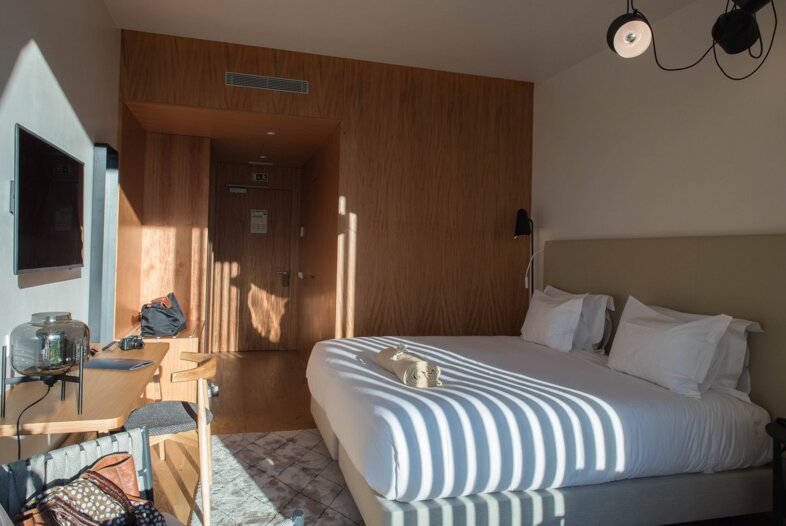 Doppelzimmer mit Poolblick