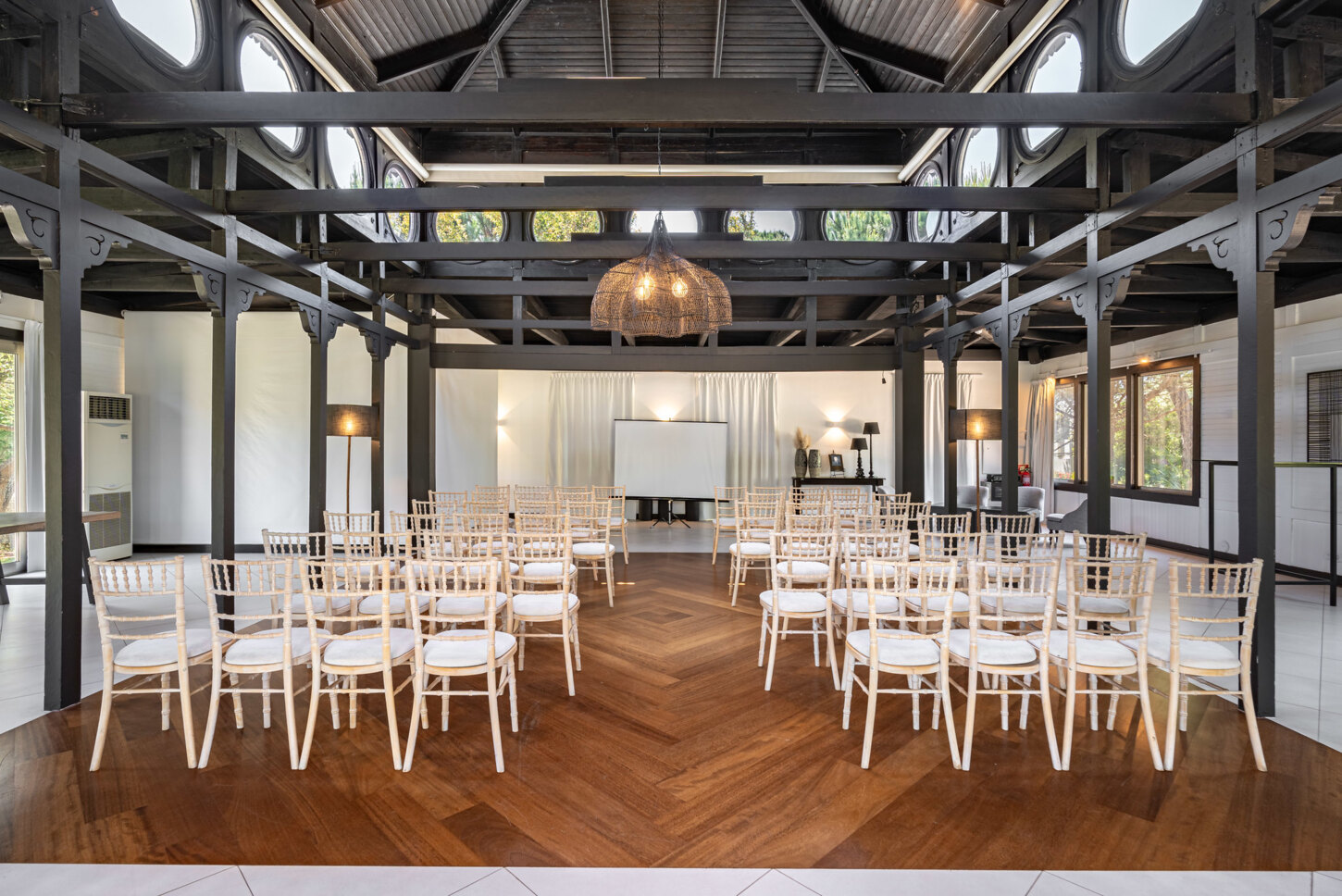 Meeting & Events