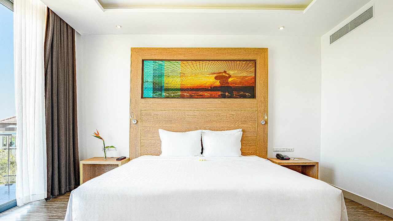 Superior Suites