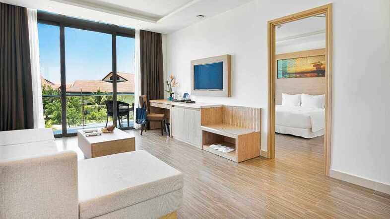Superior Suites