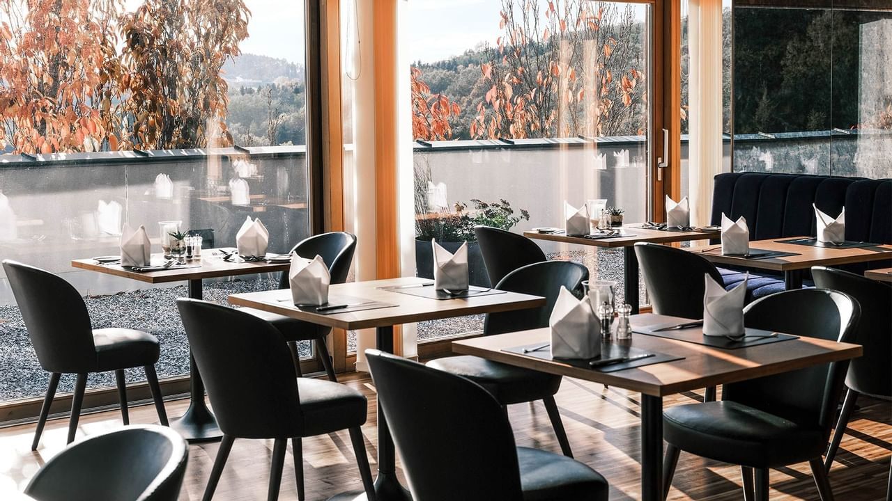 Gartenrestaurant mit Living Lounge