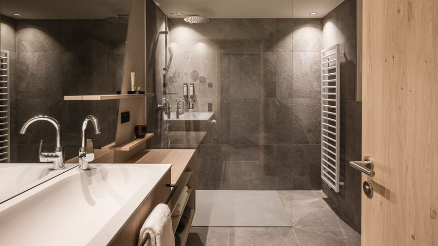 Smart Family Zimmer mit Talblick