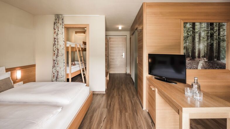 Classic Family Room mit Talblick