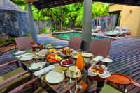 Villa mit 3 Schlafzimmern und Pool