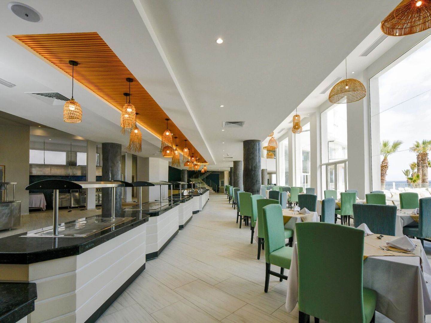 Zentrales Buffetrestaurant