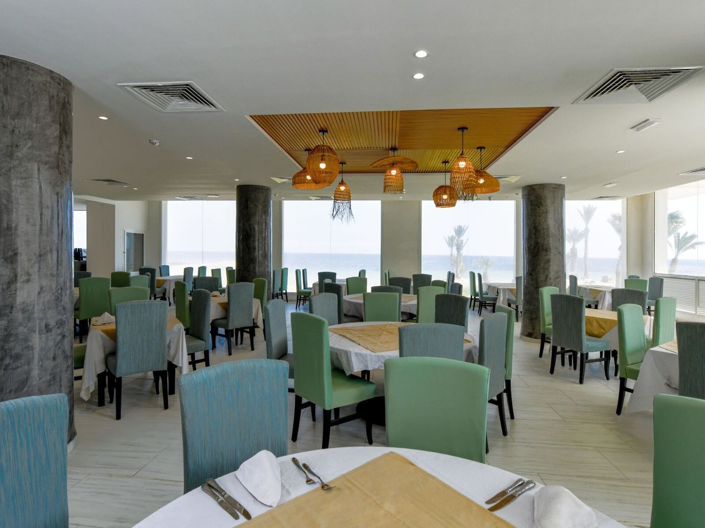 Zentrales Buffetrestaurant