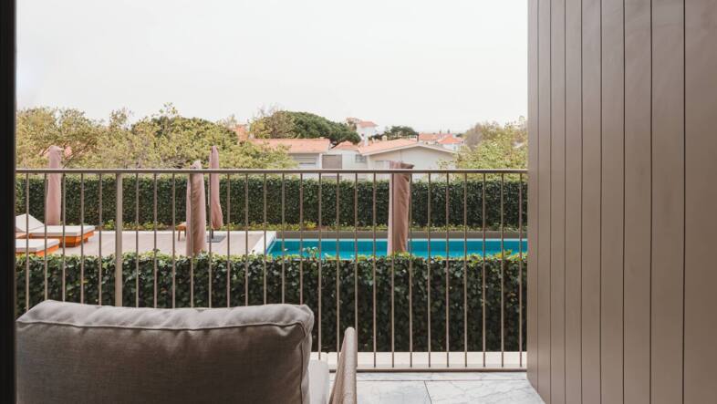 Zimmer mit Kingsize-Bett und Balkon oder Terrasse