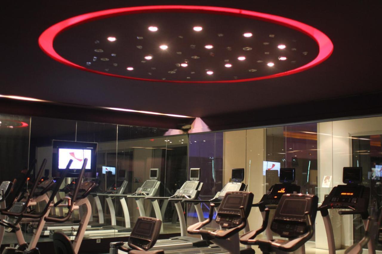 Fitnessstudio