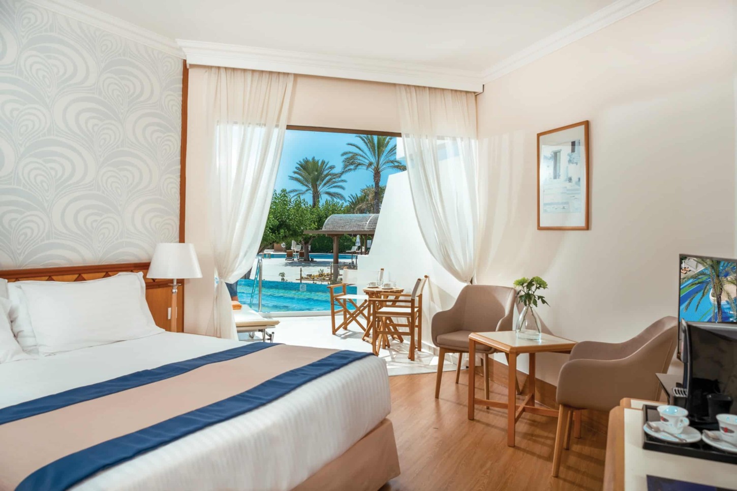 Hotel Constantinou Bros Athena Beach Hotel 51279