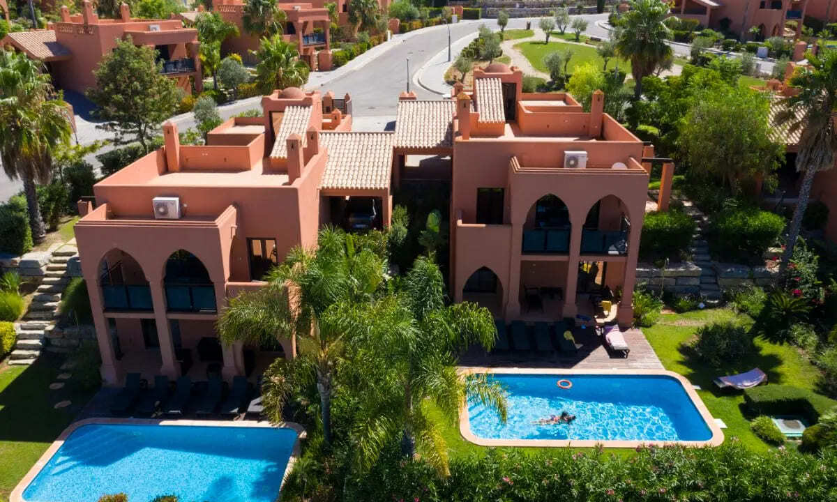Villa mit zwei Schlafzimmern und Pool
