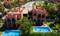 Villa mit zwei Schlafzimmern und Pool