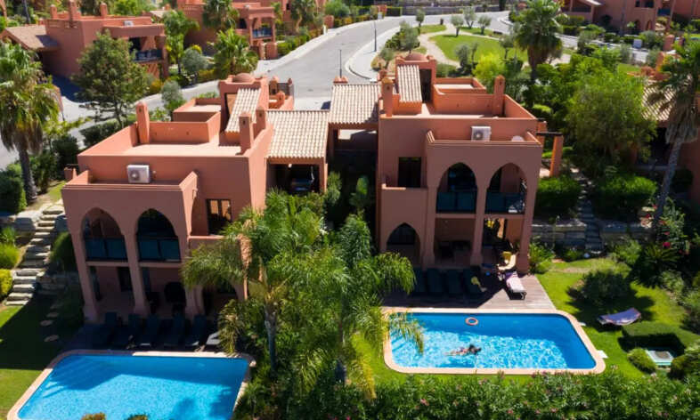 Villa mit zwei Schlafzimmern und Pool