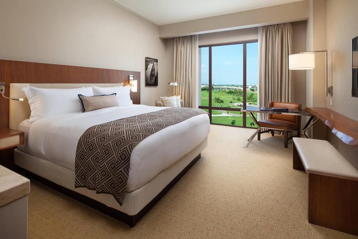 Deluxe Zimmer mit Golfplatztblick, 1 Kingsize-Bett