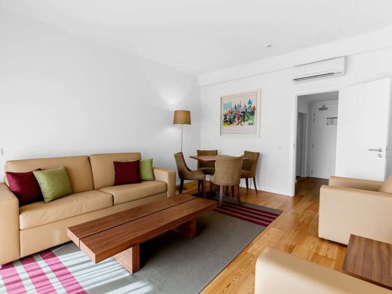 Garden Grand Suite mit Poolblick