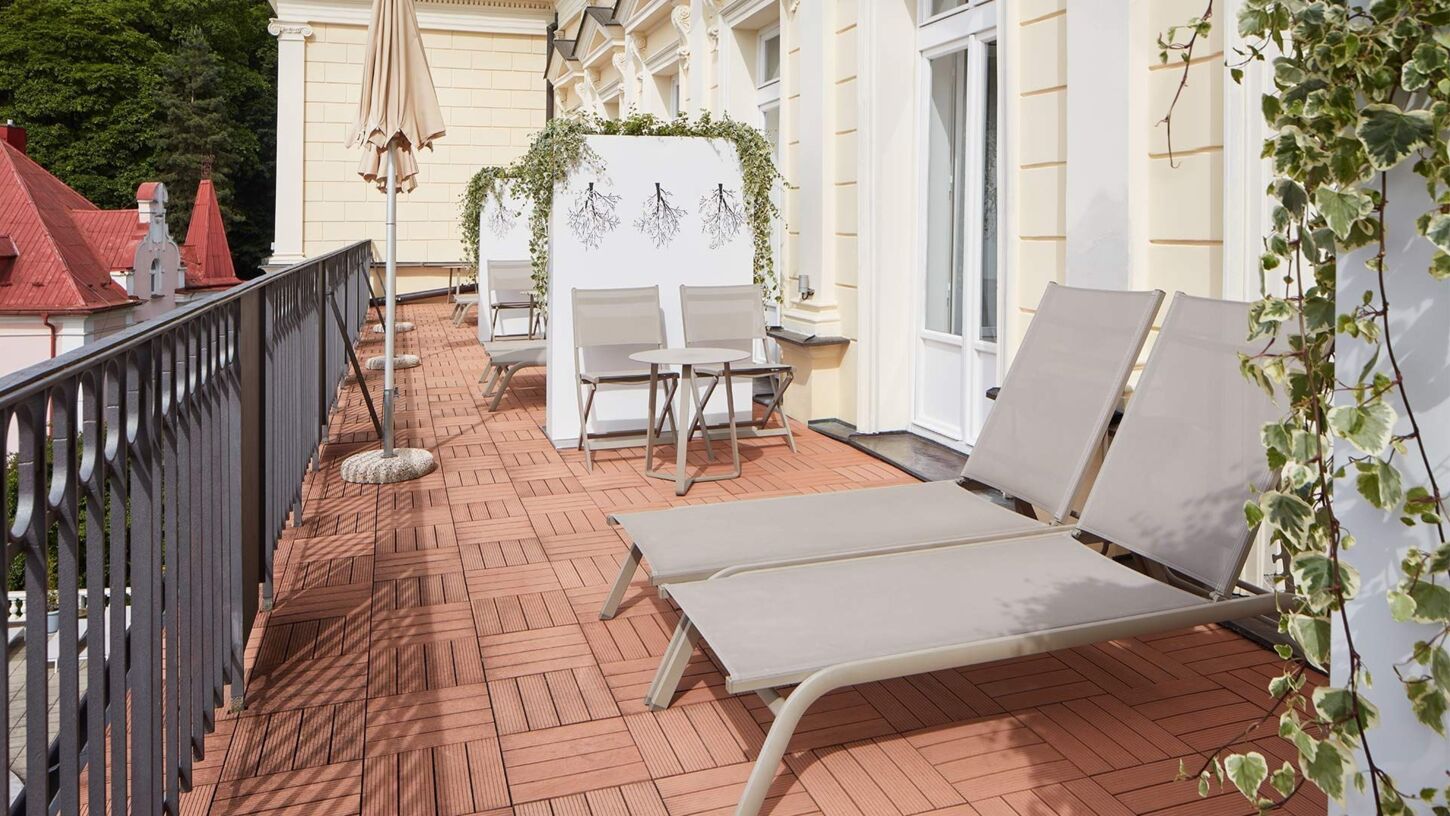 Deluxe Zimmer mit Terrasse 