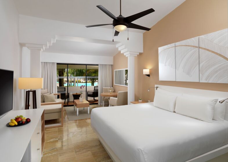 Premium Zimmer Tropical Palms