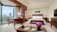 Grand Deluxe Zimmer mit Kingsize-Bett