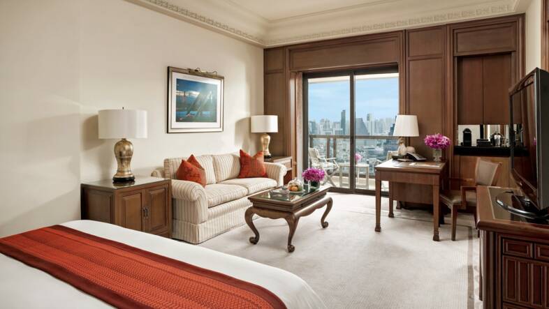 Grand Deluxe Zimmer mit Kingsize-Bett und Balkon