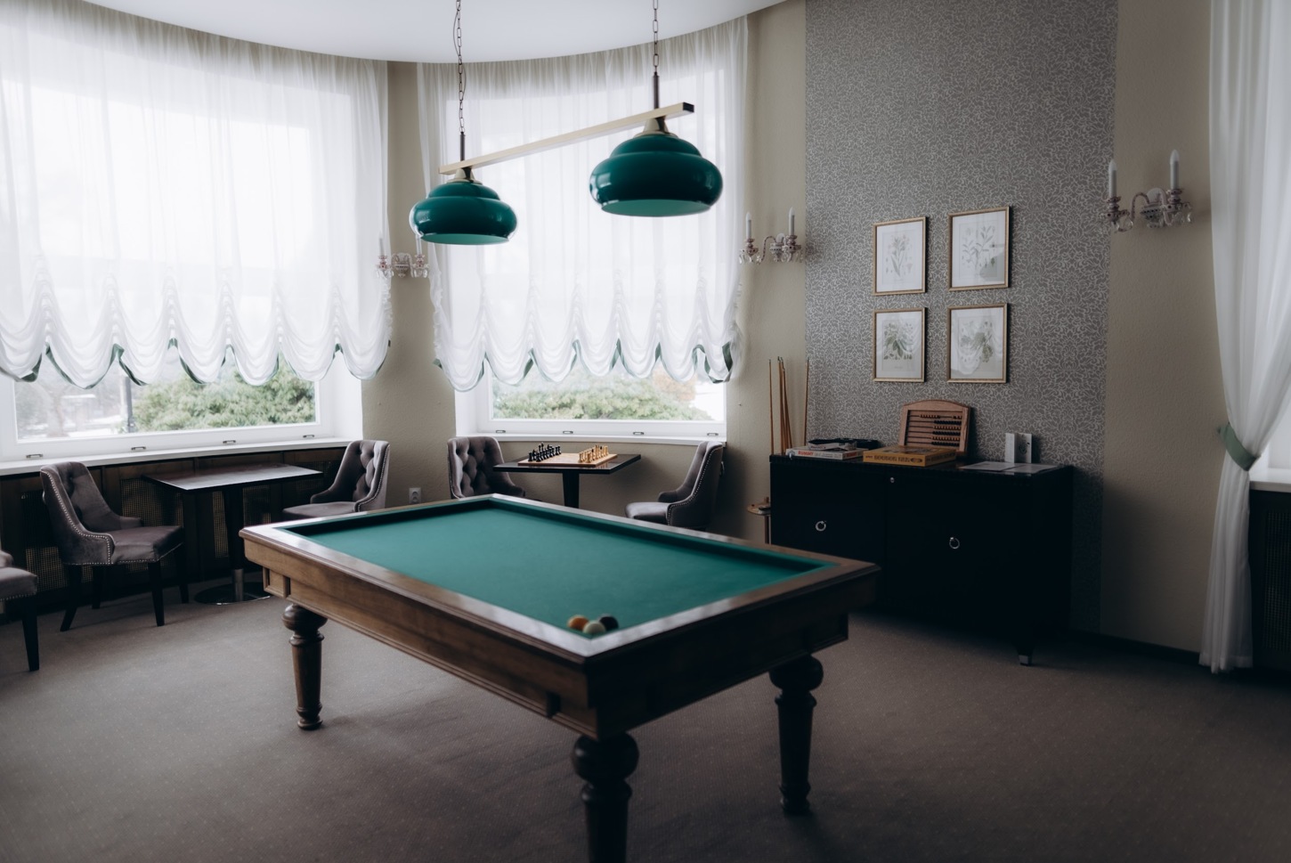 Billard- und Meetingzimmer