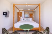Doppelzimmer mit Balkon