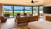 Sake Suite mit Meerblick