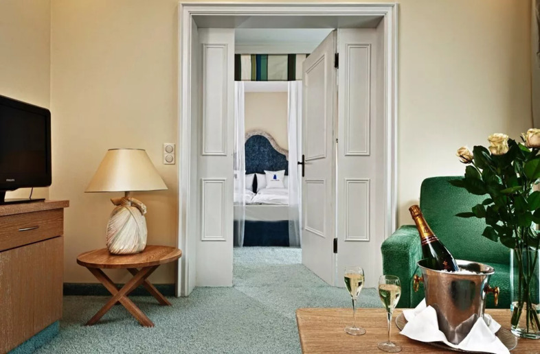 Suite