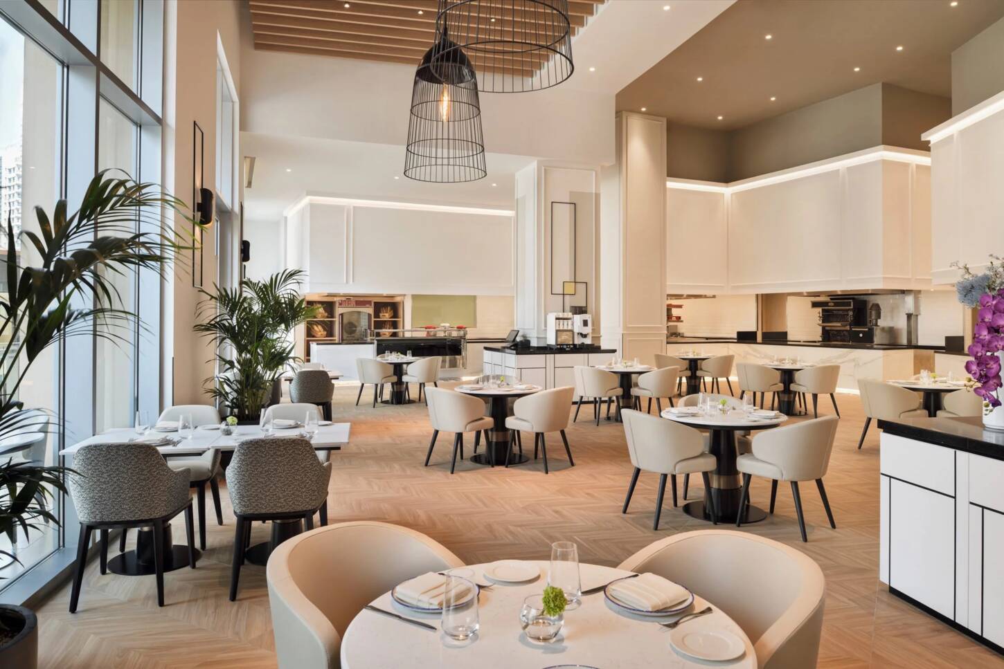 The Restaurant At Address Dubai Marina