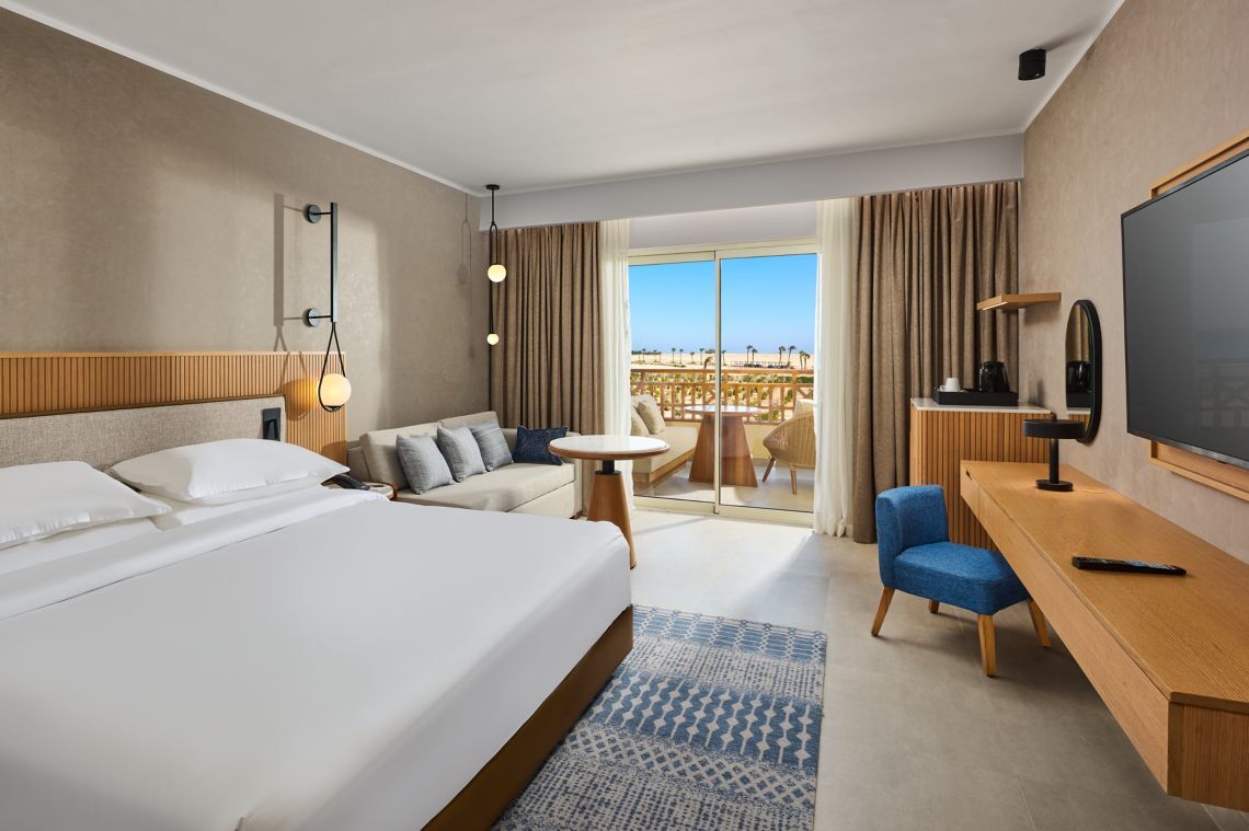 Doppelzimmer mit Kingsize-Bett