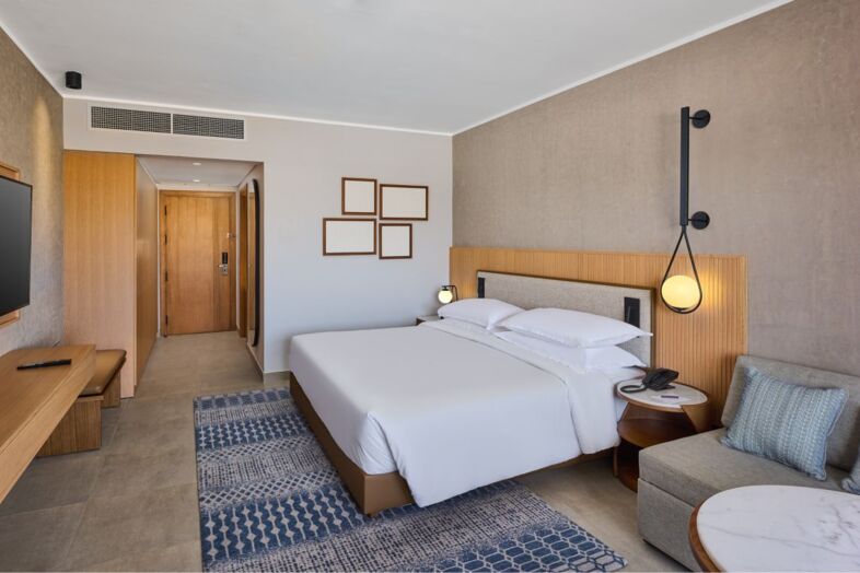 Doppelzimmer mit Kingsize-Bett