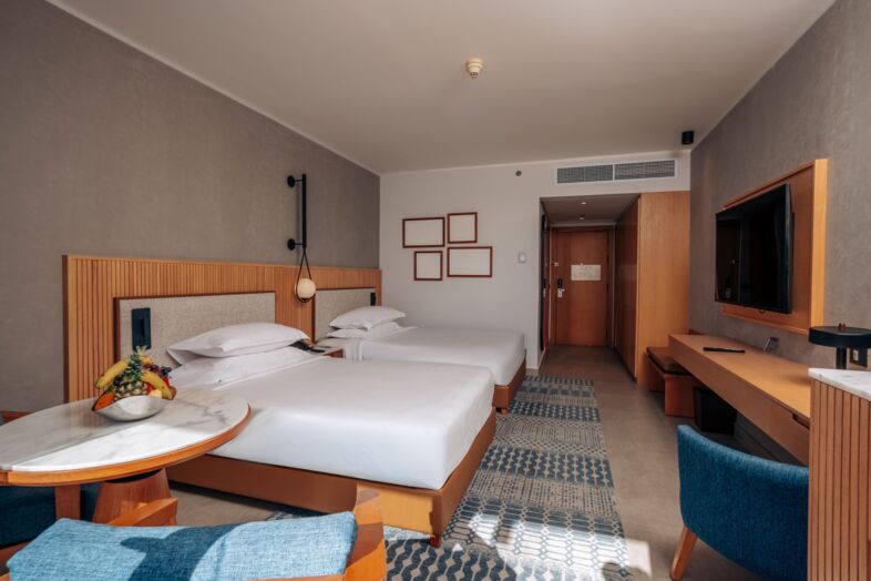 Doppelzimmer mit teilweise Meerblick