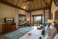 Beachfront Suite Pool Villa
