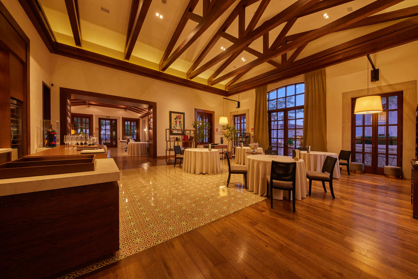 VORO Fine Dining restaurant