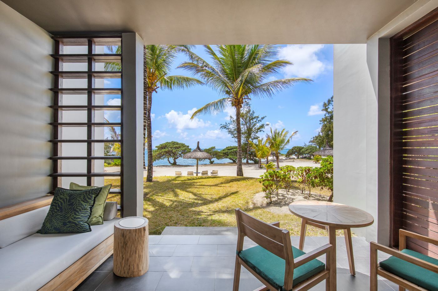 Junior Suite Beach Front