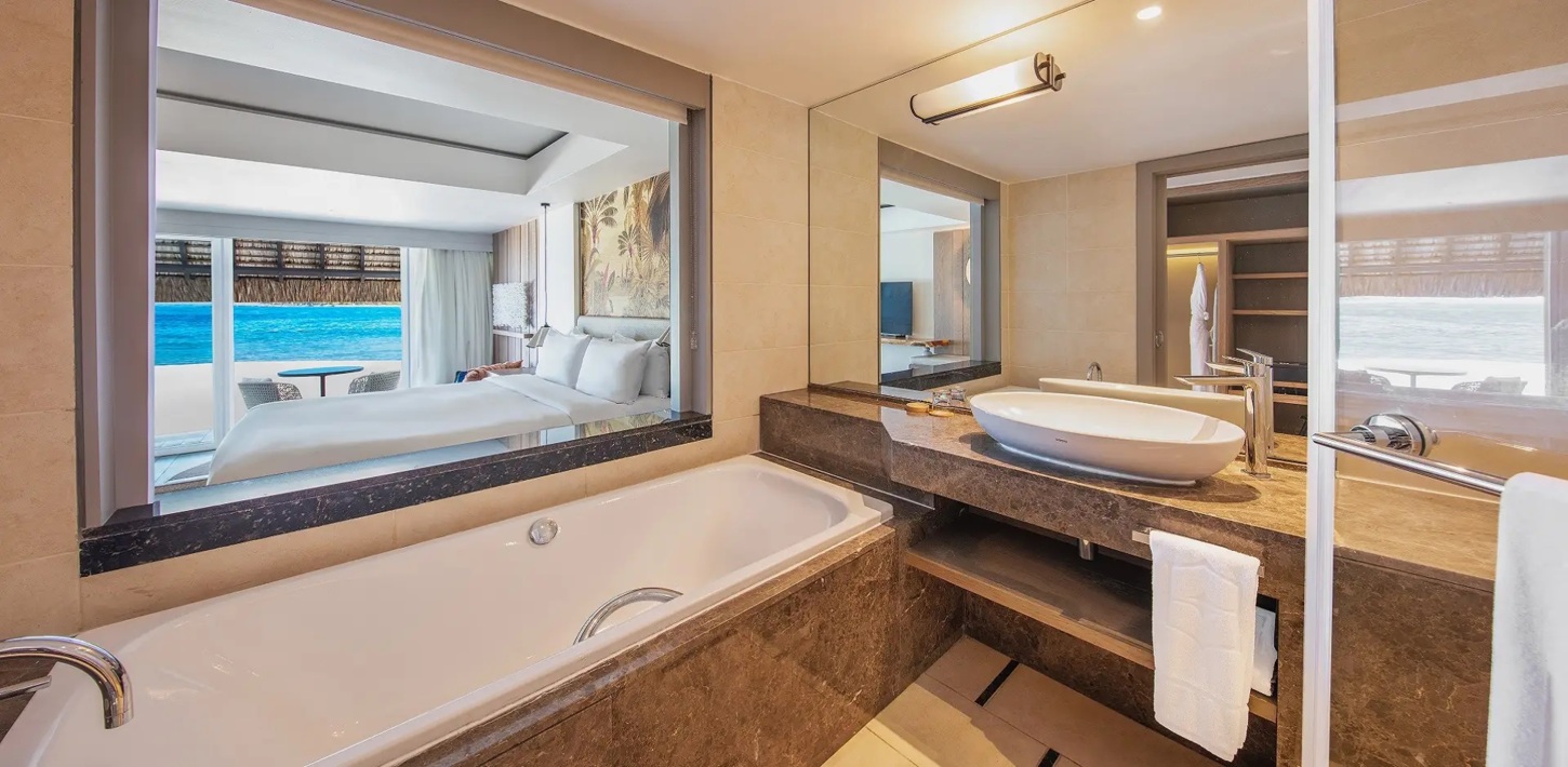 Zimmer Coral Beachfront